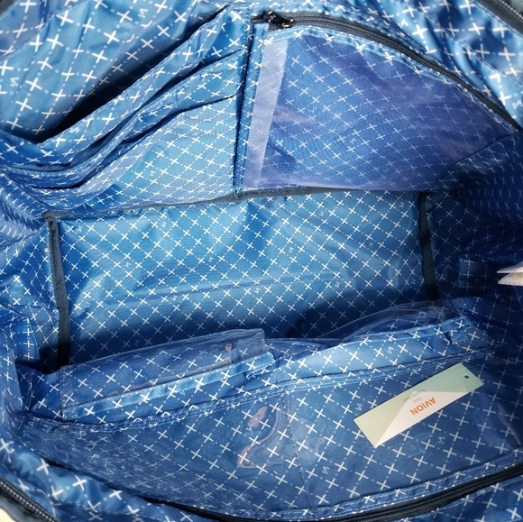 Lug Avion Travel Tote Navy - Picture 13 of 16